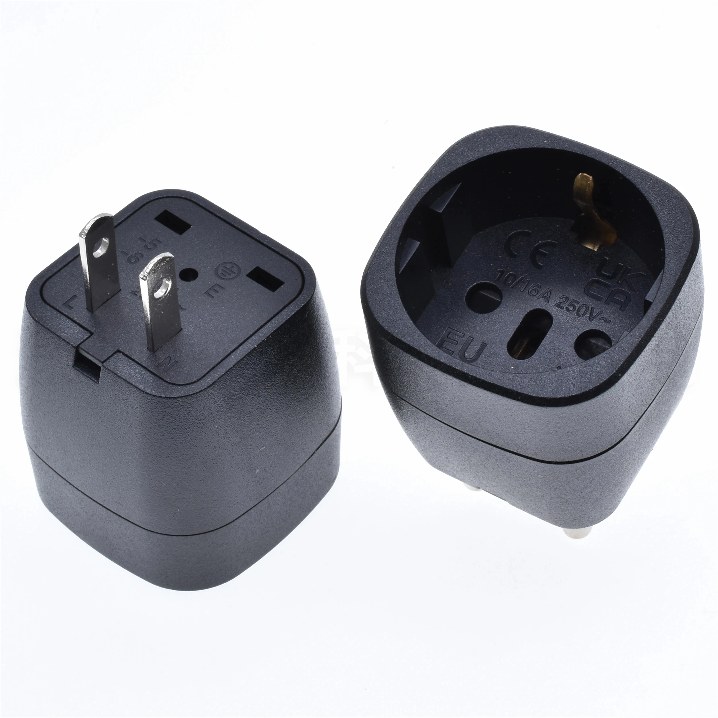 Embutido-UE para EUA Viagem Plug, Tomada, Preto e Branco, pode ser conectado em Europeu e Italiano e Suíço, AC, 10A, 16A, 250V, 2PIN