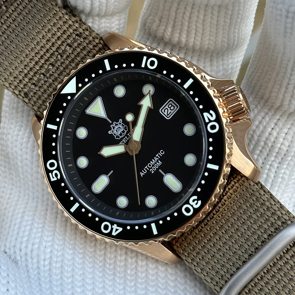 Steeldive Top Brand…