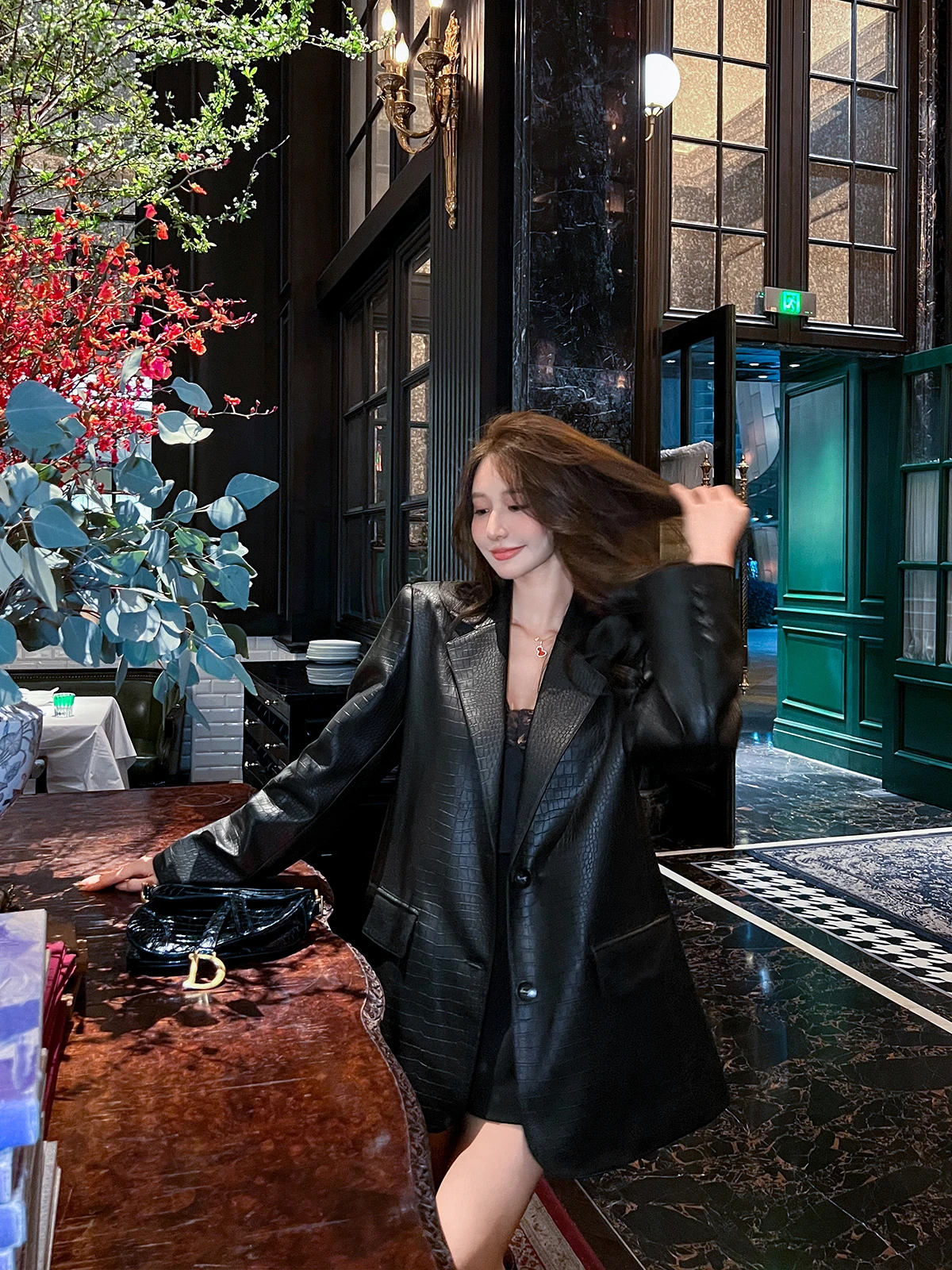 Bla cocodrilo estampado PU cuero Jaet mujer suelta Casual Sle primavera otoño nueva llegada botón decorado viaje viento