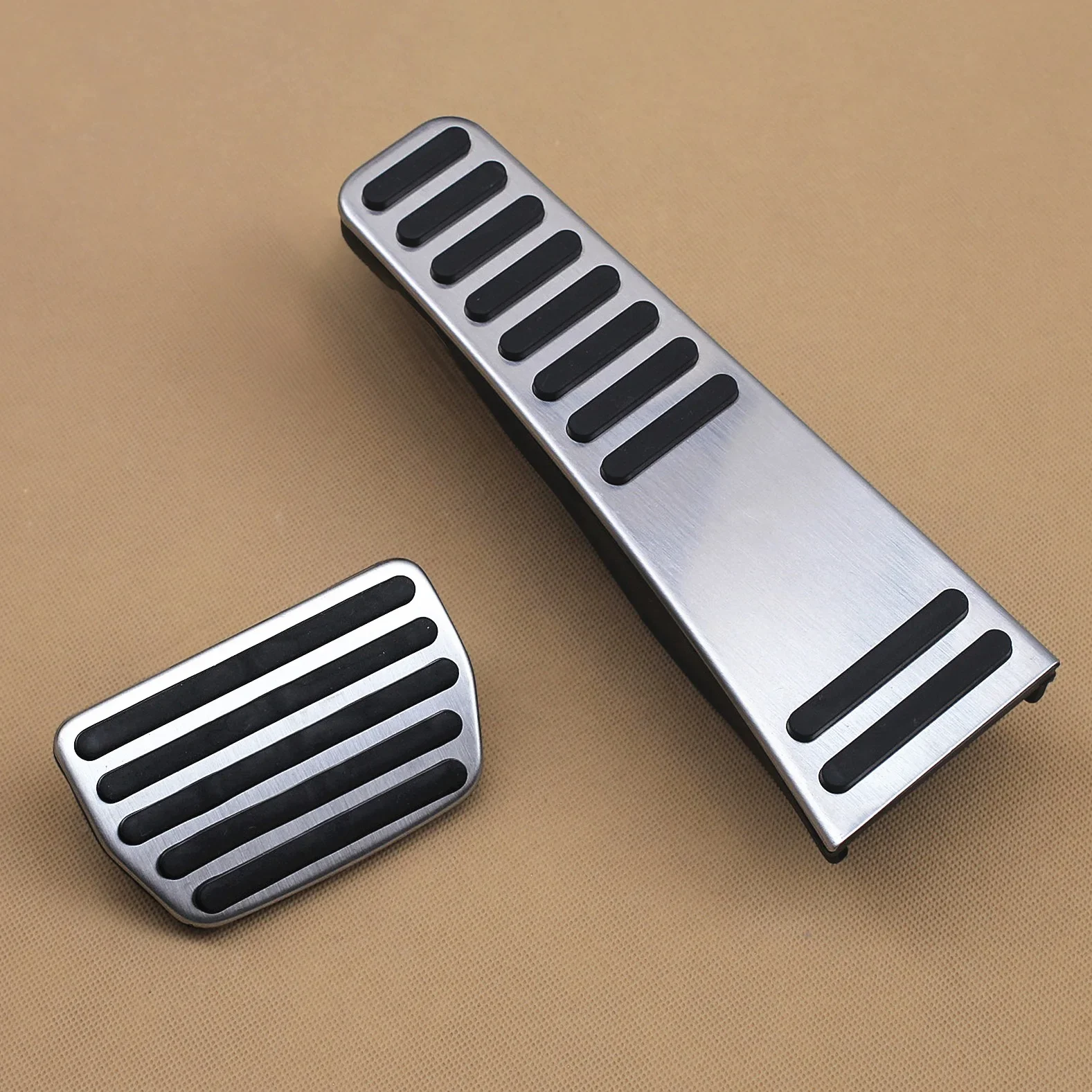 Stainless Steel Foot Brake Gas Pedal Pad Cover Set For 2015-2023 Volvo S60 V60 XC60 S90 V90 XC90