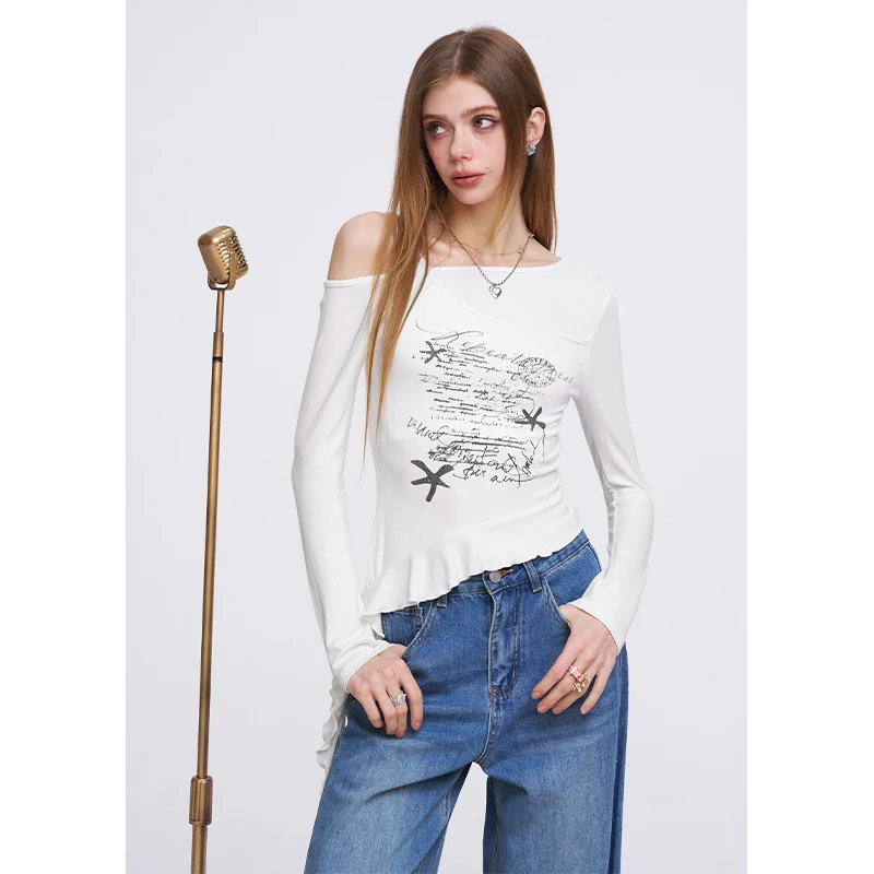 ELFSACK Irregular Streamer Hem Diagonal Collar Long Sleeve T-Shirt Cinched Waist Slim Y2K Top for Women