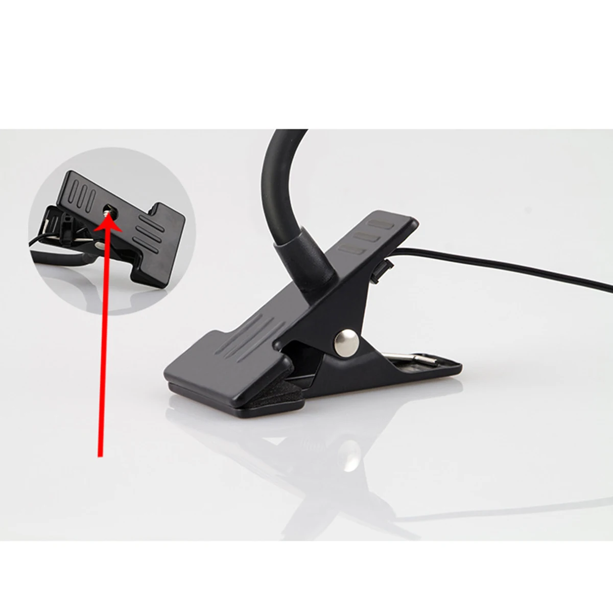 

3W Led Clip Desk Eye-Care Adjustable Gooseneck Reading 3 Color Modes Soft Non-Flickering Night Light Flexible Laptop Stand Lamp