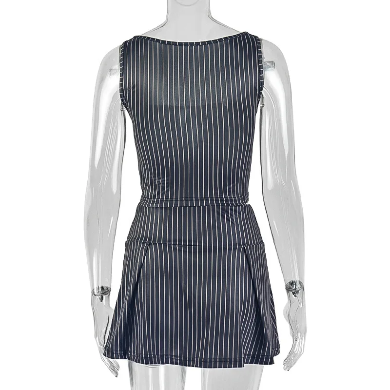 

Street Style Printed Striped Skirt Set, Fitted Camisole and Mini Skirt - Two-Piece Women's Wear.