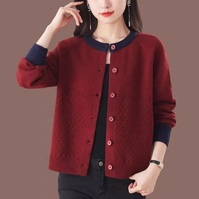 Abbigliamento da donna Moda All-match Cardigan patchwork solido Autunno Inverno Nuovo casual Allentato O-Collo Maglioni con bottoni Lady Top corto