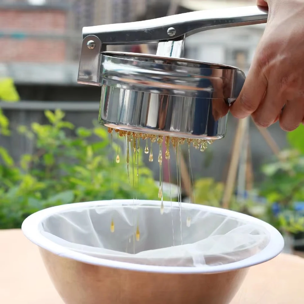 

Y42A-Honey Presser,Mini Stainless Steel Honey Separator Portable Fruit Food Press Honey Extractor Juicer Beekeeping Supplies