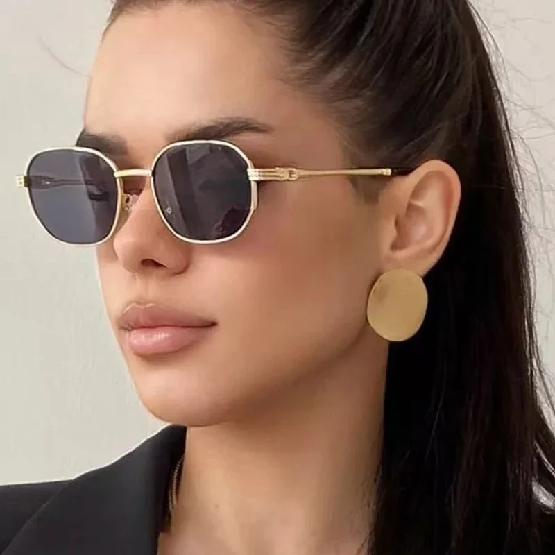 Nuevas gafas de sol Retro con montura cuadrada pequeña para hombres y mujeres, gafas de sol de Metal a la moda, gafas de sol de moda 012