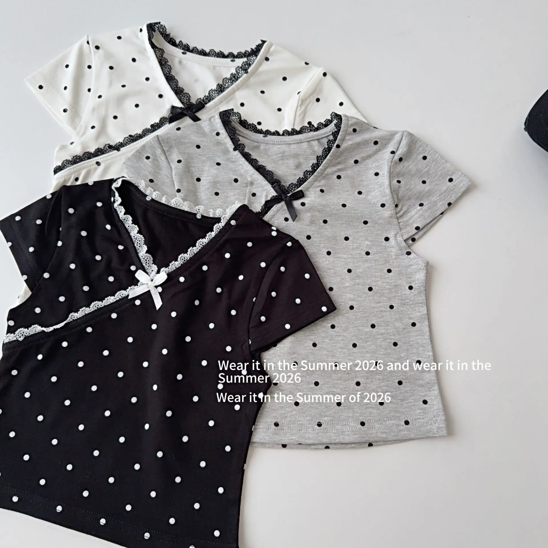 

Girls T-shirt 2026 Spring and Summer New Childrens Clothing Korean Style Girl Baby Fashion Polk-dot Bow Short-sleeved T-shirt