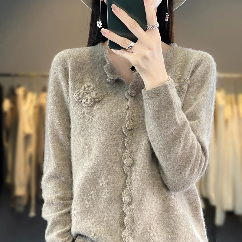 

Handmade Rose Wool Knitted Sweater, Women's Round Neck Cardigan Loose And Versatile Temperament Sweater Lazy Style