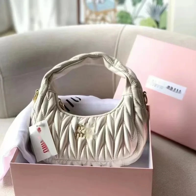 Fashionable Pleated Underarm Bag Shoulder Bag Casual Fashion Simple And Fashionable Sweet And Trendy Handbag Girls Birthday Gift