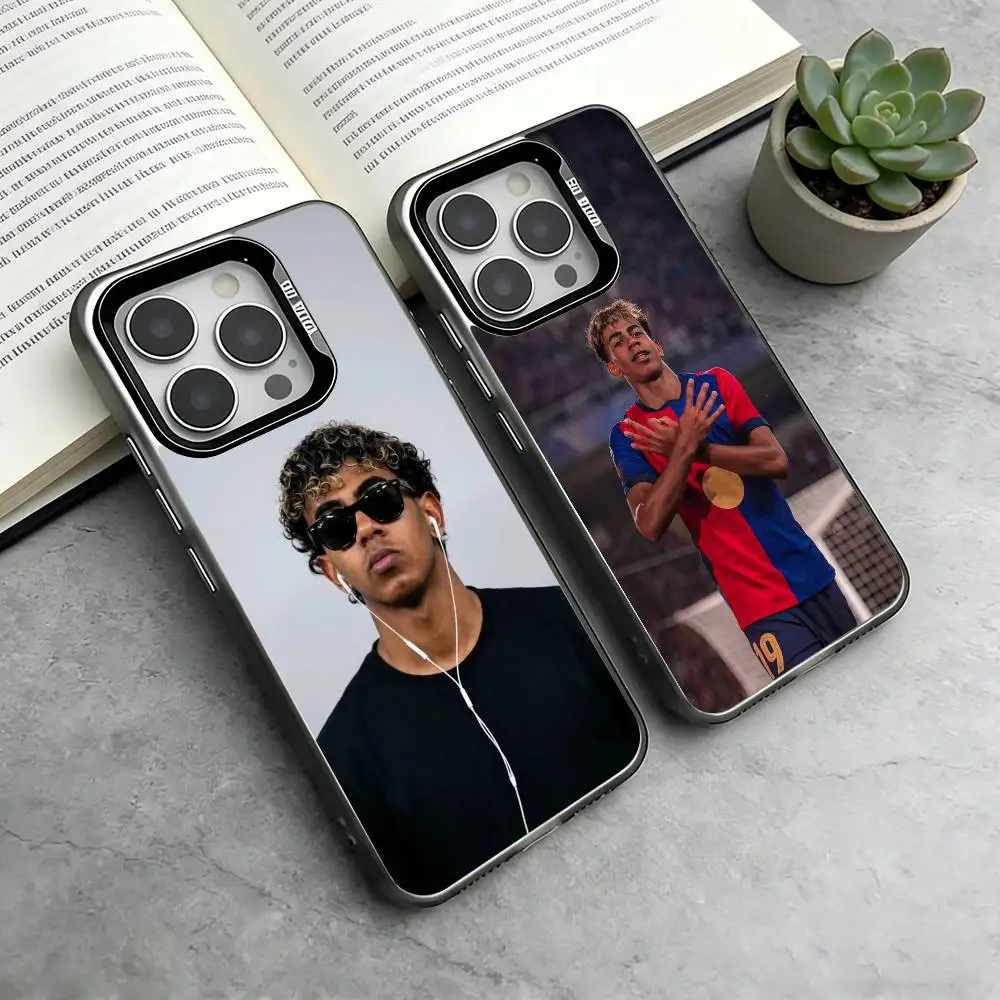

F-Football Star Lamine Y-Yamal Phone Case For iPhone 17,16,15,14,13,12,11 Plus,Pro Max,XS,Colored Silver Plated Inside Cover