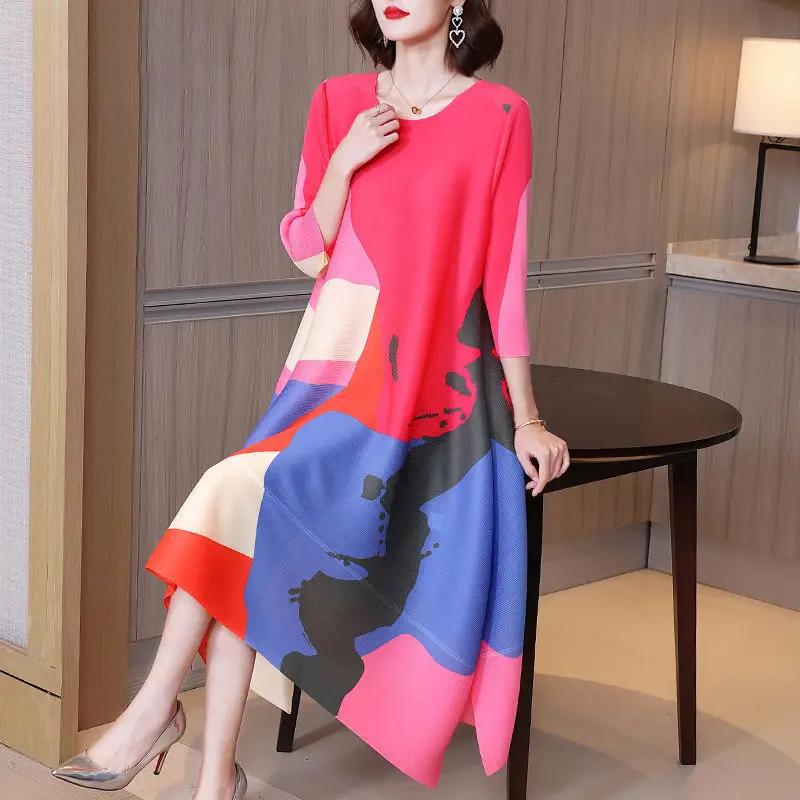 

Women dress Loose large size slim foundation skirt color printing temperament pleated dress 2023 autumn new fashion age dress