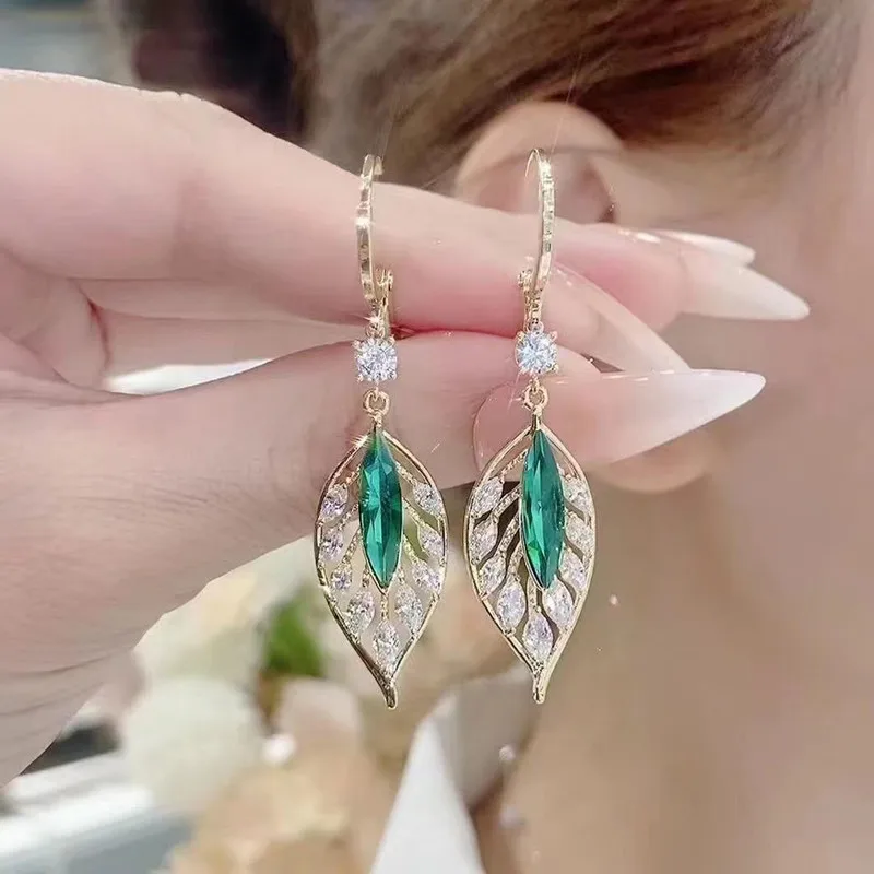 Green Crystal Golden Leaves Earrings for Women Individuality Daily Accessories Valentines Day Anniversary Birthday Jewelry Gifts