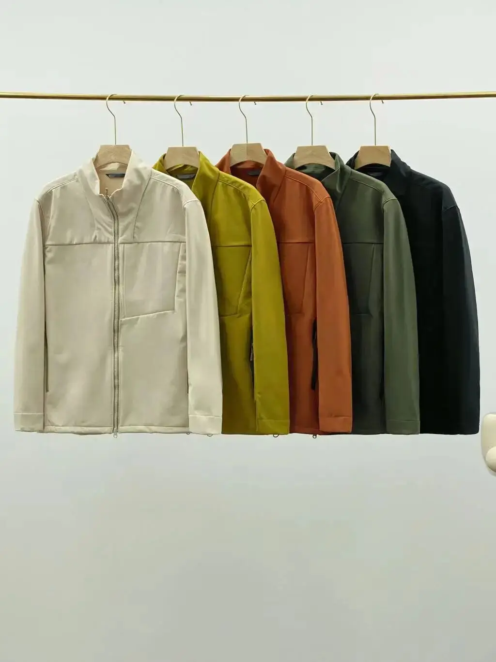 

Мужская повседневная спортивная куртка, осенне-зимняя ветрозащитная водонепроницаемая износостойкая верхняя одежда с воротником-стойкой на тонкой подкладке