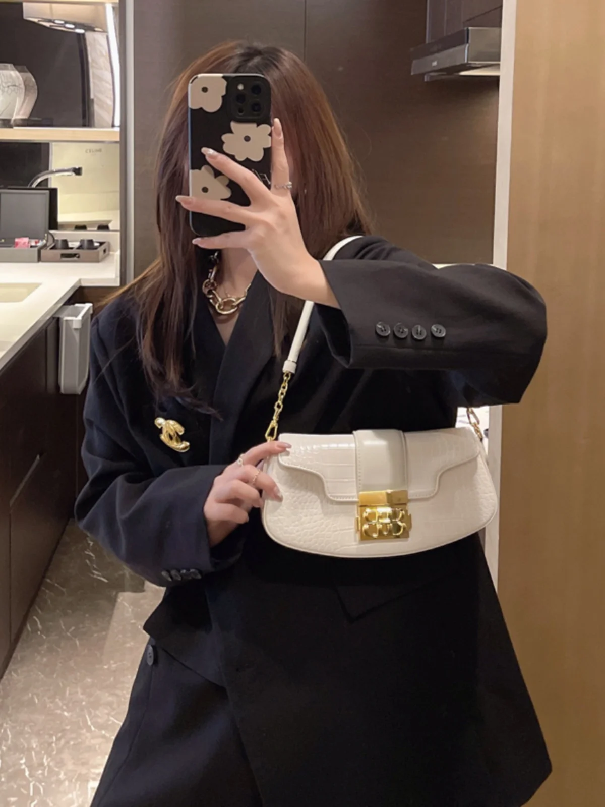 

Fashionable Retro Women's Crossbody Bag Single Shoulder Chain Underarm Bag Hong Kong Fonck Summer New Style British Style