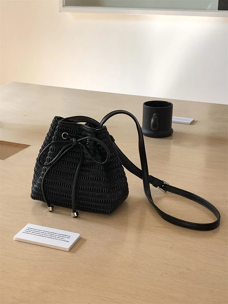 

Drawstring Pleated Bow Shoulder Bag Soft Pu Leather Small Crossbody Bag New Fashion Bucket Bags for Women