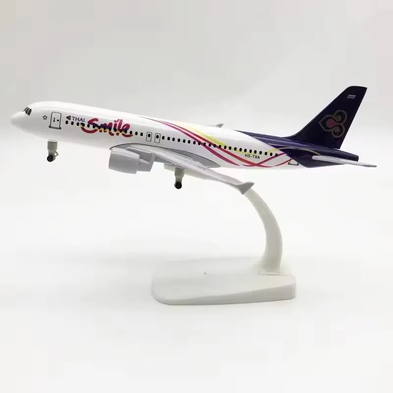 

Сувениры, игрушечный самолет A320, тайские воздушные пути, 20 см, масштаб 1:400, модель самолета с дисплеем 320, самолет из сплава, авиация с базой