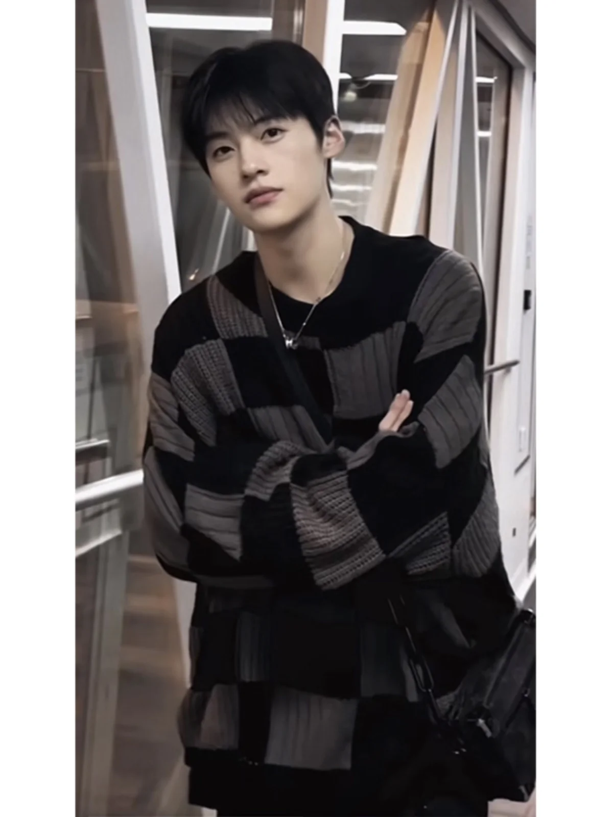 

Модный американский бренд: Мужской вязаный худи-свитер в полоску, осенне-зимняя новинка, повседневная верхняя одежда для подростков, полиэстер