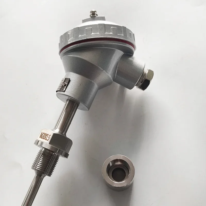High Temperature Junction Box K-type Thermocouple Armored Thermocouple Thread PT100 Temperature Transmitter