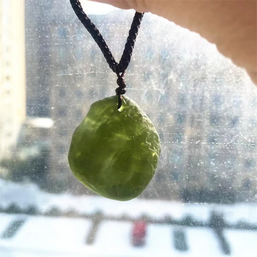 Hot Sale A++ Natural Moldavite green aerolites crystal stone pendant energy apotropaic  free rope Unique Necklace