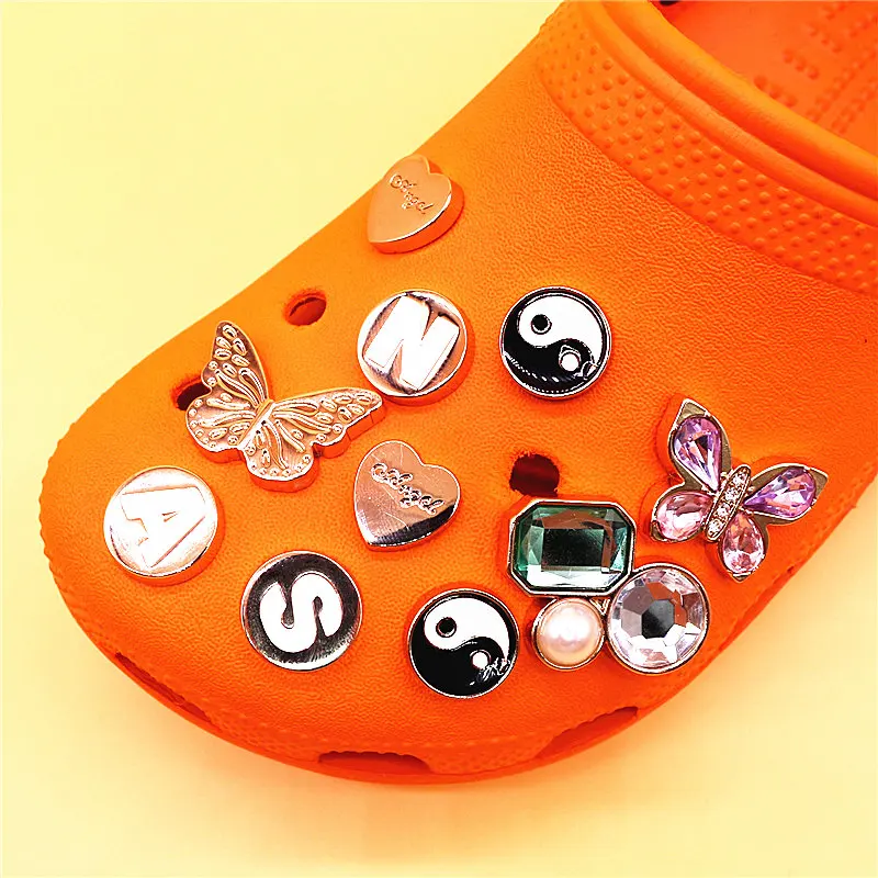 Luxurious Metal Shoe Charms Decorations Shining Golden Gem Butterfly Shoes Buckle Accessories for Kids Party Gift U507