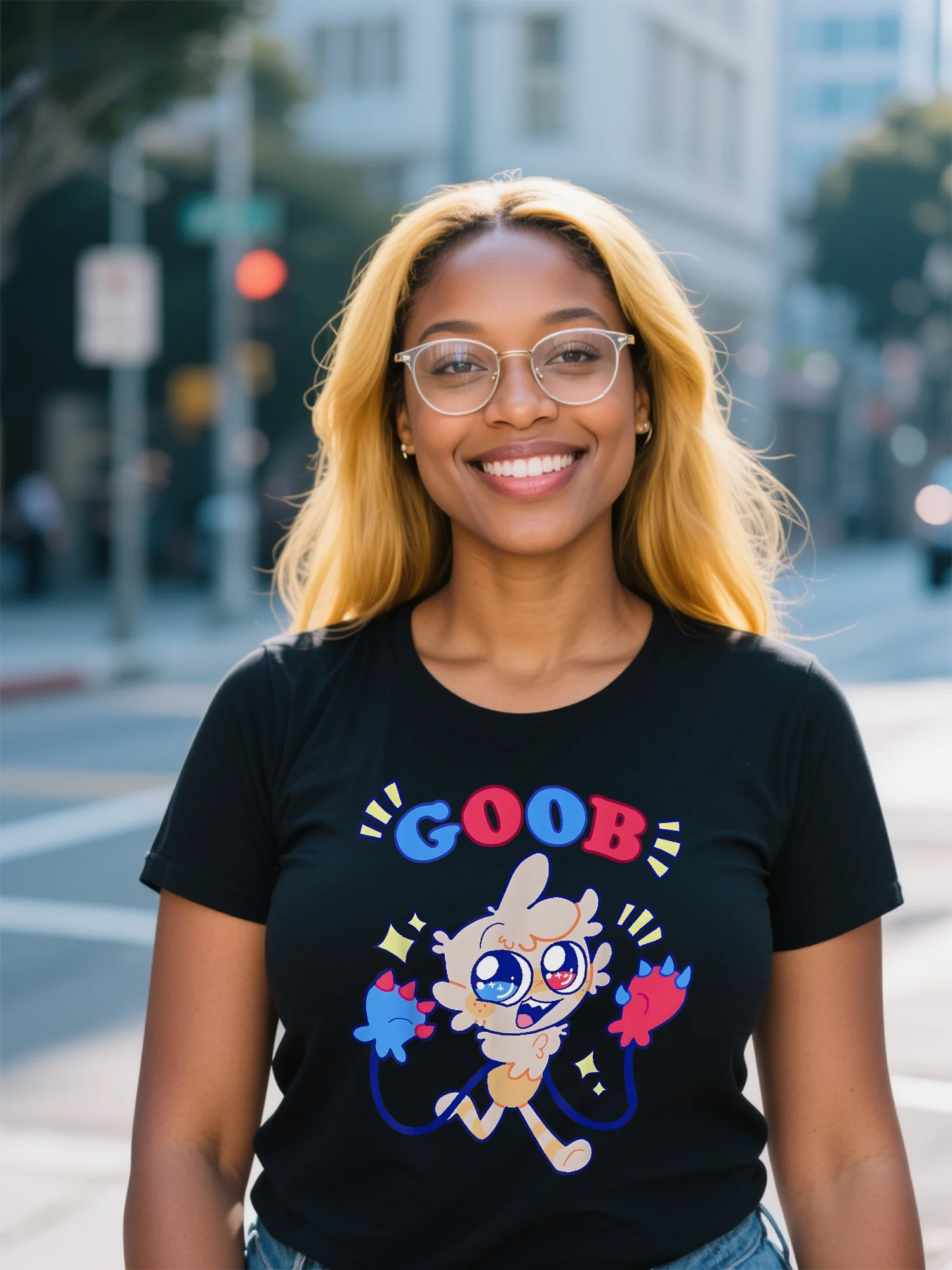 

Женская черная футболка High Street — цветочный принт и камуфляжный дизайн, легкий вес из 100% органического хлопка