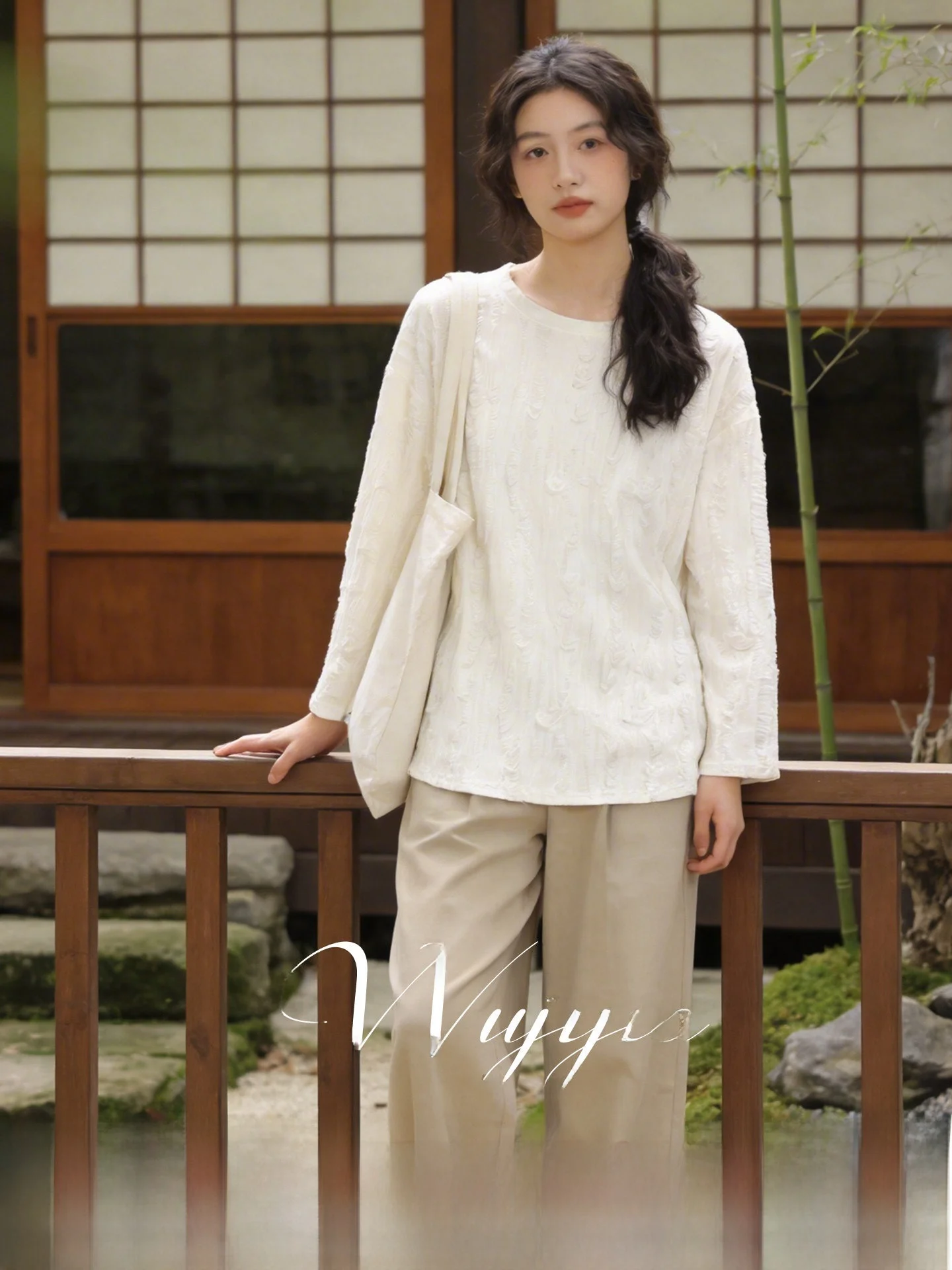 

Slimming Effect Long Sleeve Overhead Shirt Tassel Trim Large Size Spring New Elegant Style Women's Casual Comfortable Breatha...