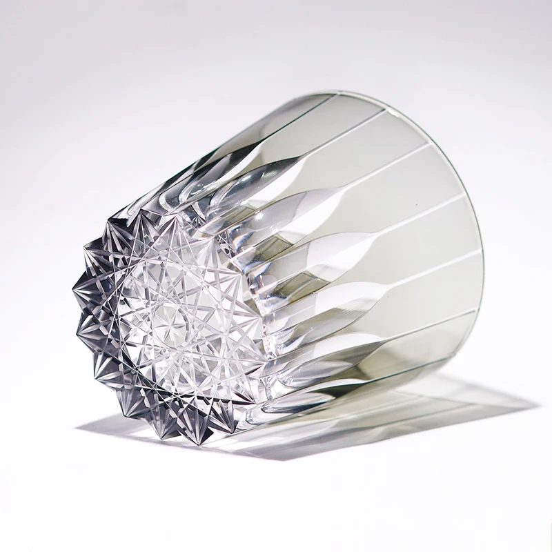 

Очки для виски ручной работы Edo Kiriko ручной работы, стакан из серого хрусталя в подарочной упаковке