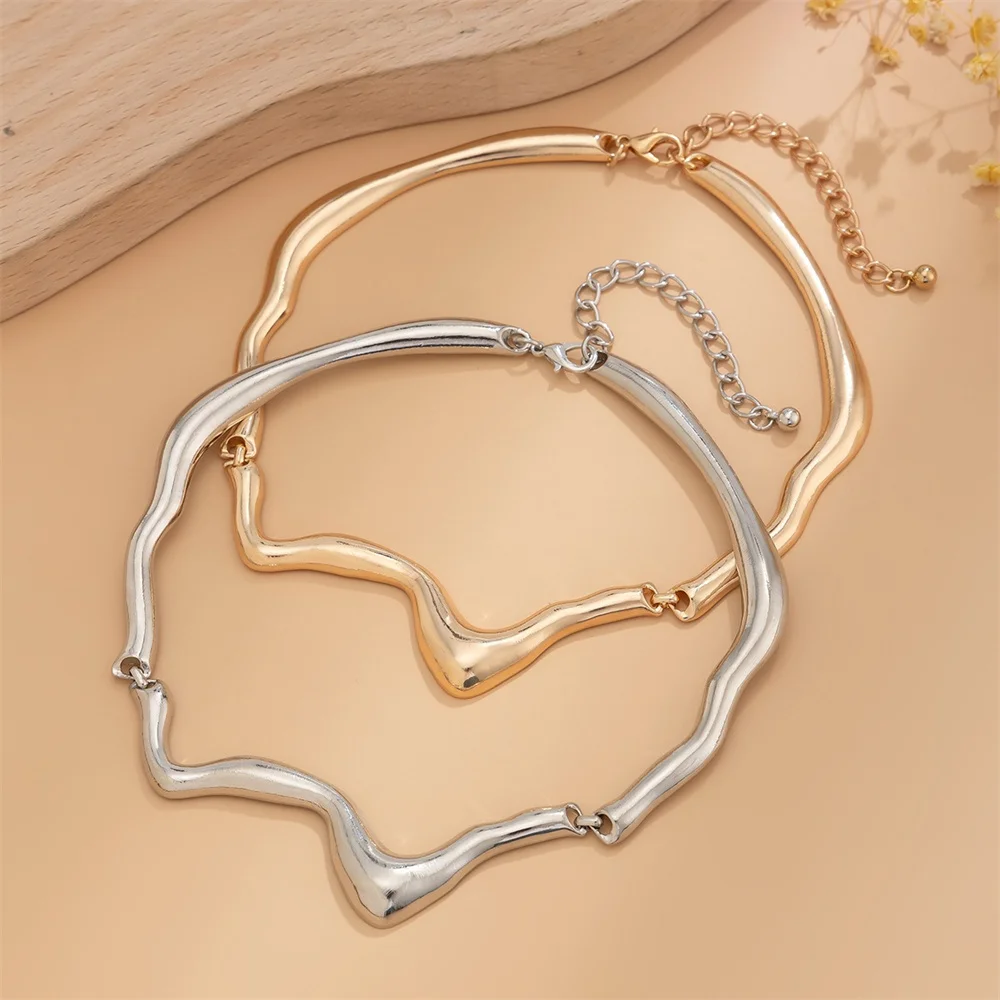 Irregular Liquid Metal Short Clavicle Necklace for Women Punk Exaggerated Chunky Heavy Metal Choker Necklace Grunge Jewelry 2024