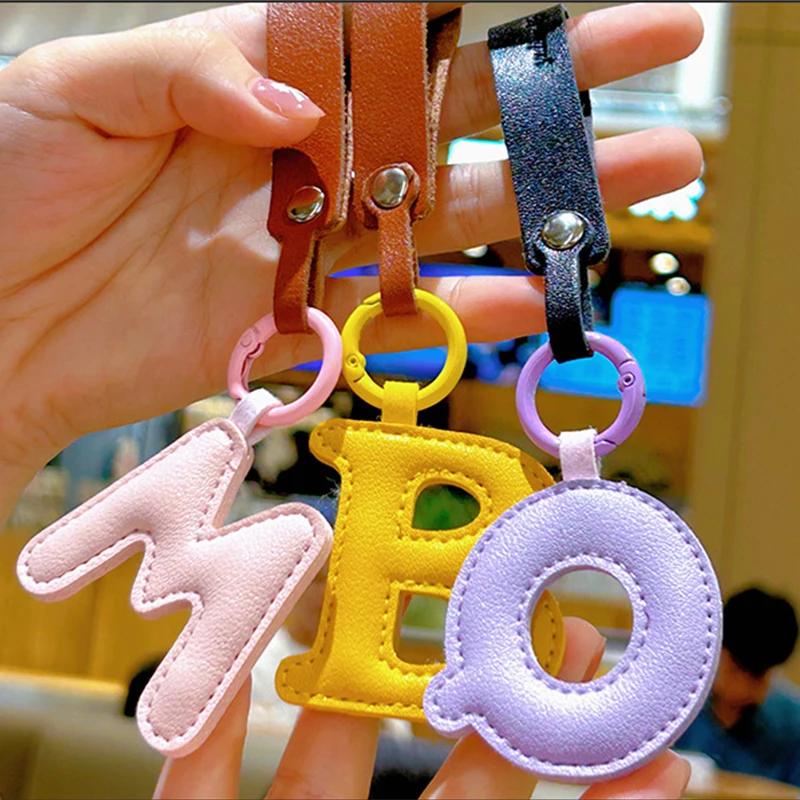 26 English Letters Pu Leather Keychain For Car Backpack Pendant Fashion Key Chains Bag Charm Ornament Girl Gift