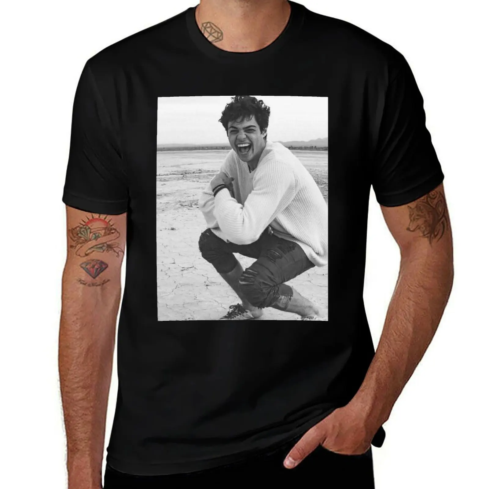

Noah centineo Peter kavinsky Netflix actor T-Shirt anime t shirts for man man t shirts for men casual T-Shirt