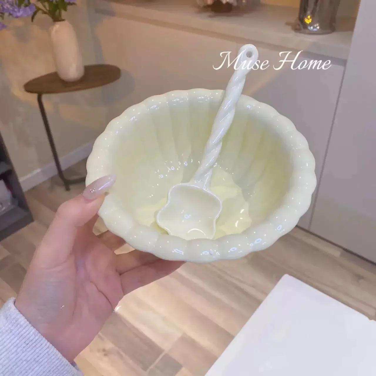 Ceramic Bowl Set with Spoon Cream Style Home Use High Aesthetic Value Cute Salad Bowl Dessert Fruit Soup Bowl Large Diameter view 3