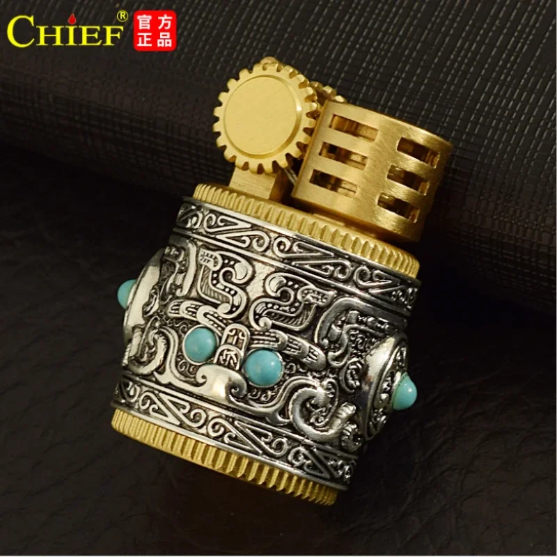 CHIEF Pure Copper Armor Mini Vintage 3D Sculpture Kerosene Lighter Windproof Grinding Wheel Ignition Lighters Smoking Gadgets