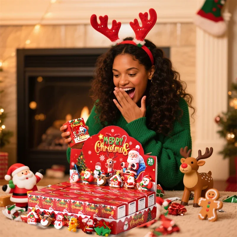 

2025Новый рождественский подарок на Хэллоуин, слепая коробка, 24 маленьких коробок, серия Санта-Клауса, изысканная кукла-подвеска, мужские и женские маленькие подарки