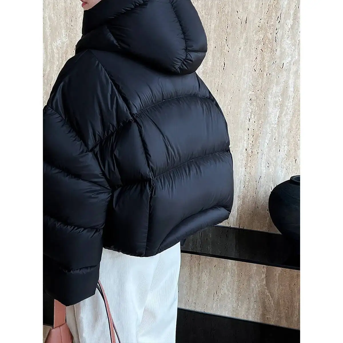 UMI MAO 90 화이트 덕 다운 코트 겨울 자켓 여성용 초경량 푹신한 미니멀 두꺼운 따뜻한 후드 숏 브레드 다운 코트