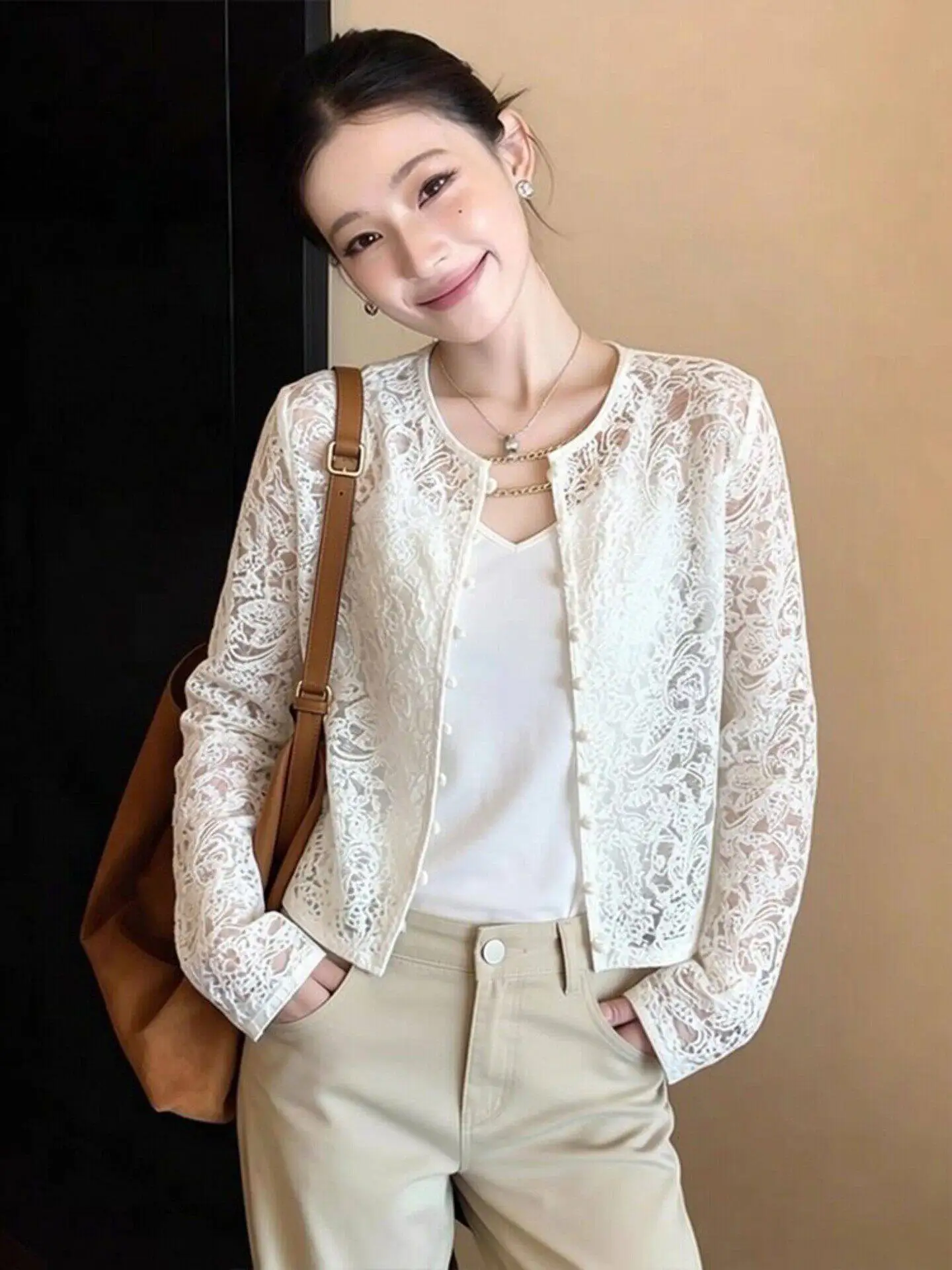 Chic Hollow Women Lace Coat Fashion Elegant OL White Sunscreen Jacket Spring High Quality Casual Micro Transparent Cardigan Top