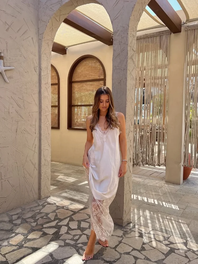 Seksowna sukienka mini na ramiączkach z satyny z koronkowymi wstawkami, modna, bez rękawów, z odkrytymi plecami, dekoltem w serek, luźna, satynowa długa sukienka, sukienka na przyjęcie, kolację.