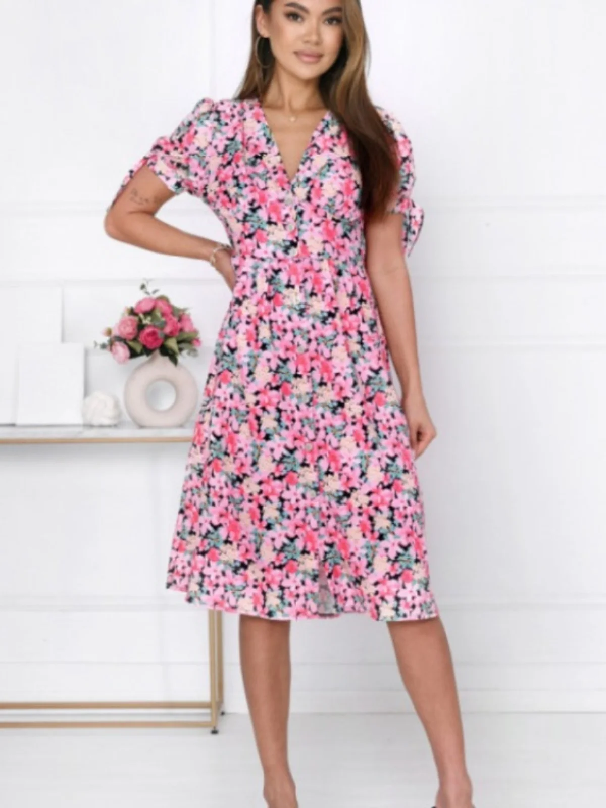 Słodka Letnia Nowa Moda Dekolt V Jedno Guzik Kwiatowy Wzór Talia Krótki Rękaw Damska Sukienka Eleżancka Elegancka Drukowana Rozkloszowana Midi...