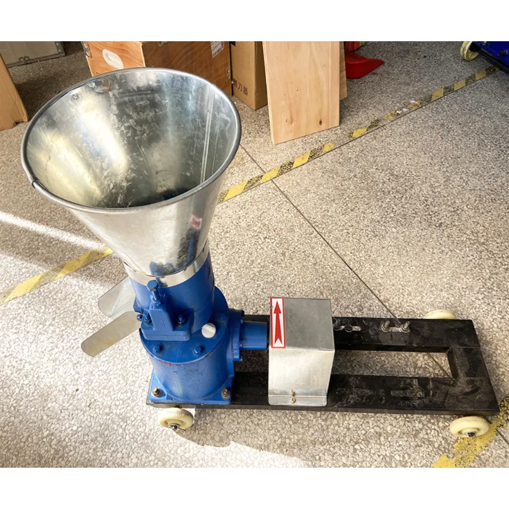 KL-125 nessun motore macchina per Pellet di mangime per animali polverizzatore per alimenti allevamento di pollame attrezzatura per granulatore per allevamento di bestiame 4.5KW 70-100 kg/H