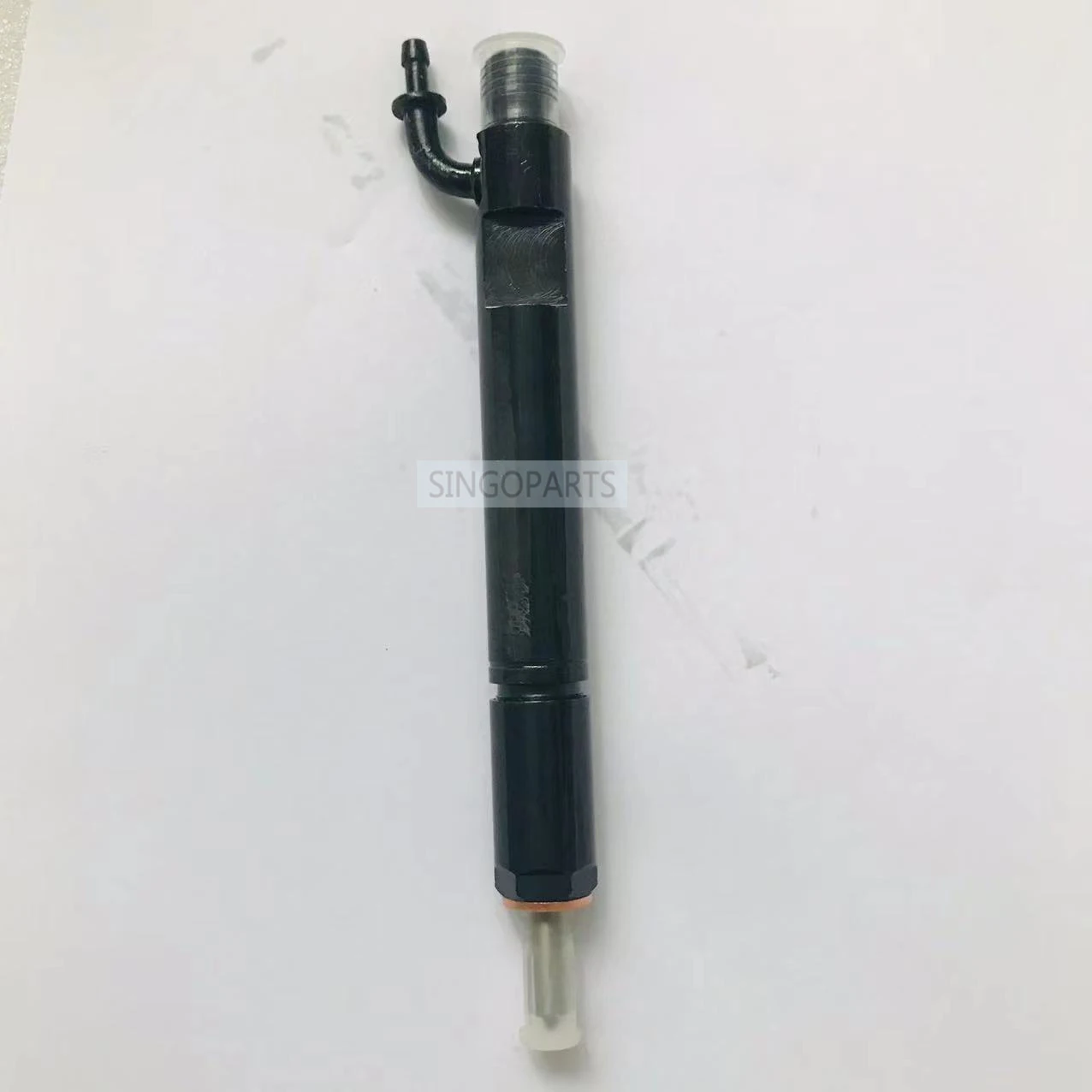 Fuel Injector Pencil Nozzle 0432191624 04178023 6673157 For Bobcat Deutz