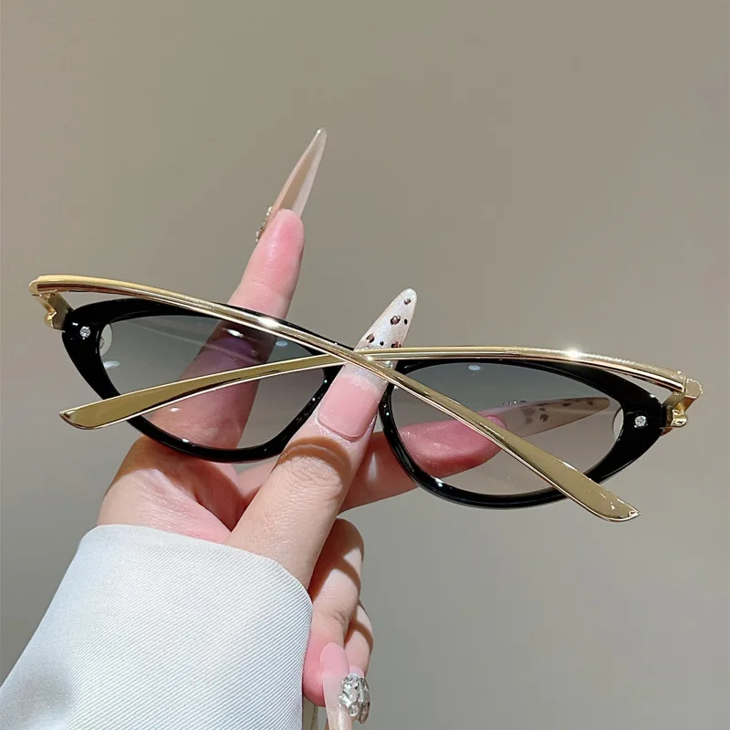 Einzigartige Legierung-Sonnenbrille mit Knotenbügel und Katzenaugen-Design für Damen, Neue Mode Blau-Rosa Farbverlauf Sonnenbrille, Sexy Fahrbrille für Damen in Schwarz – Detail 9