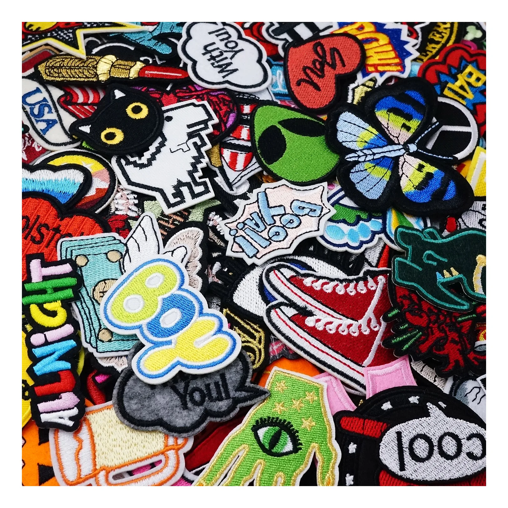 100pcs/lot Random Mix Patch for Clothing Iron on and Sew-On Patches for Clothes Decoration Apparel Fabric Sewing Appliques Badge