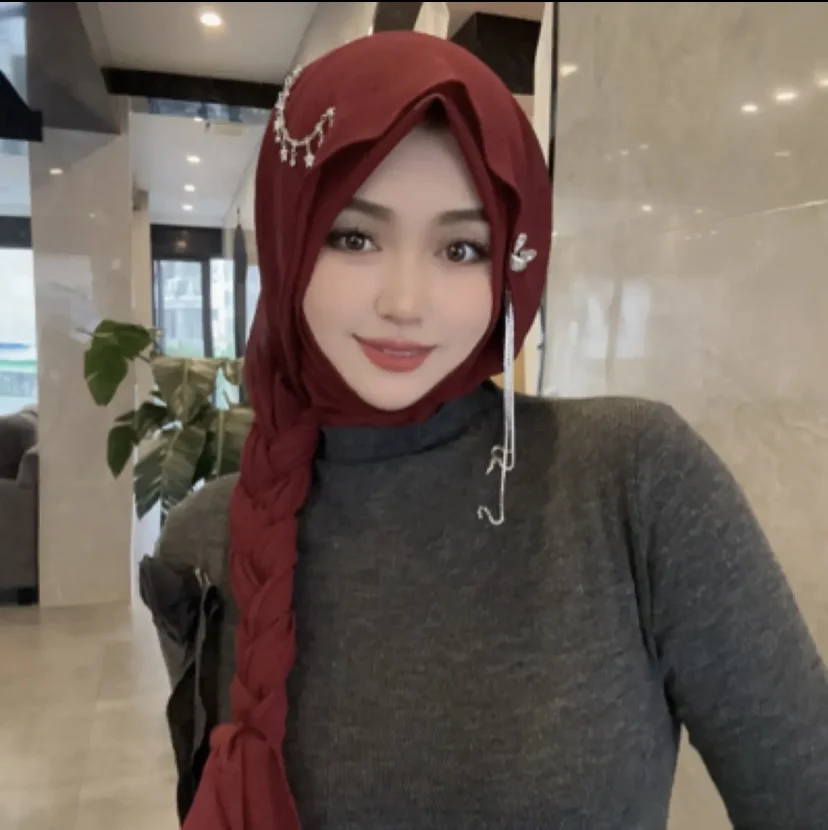 

Handmade New Year 2025 Muslim Lady Festival Hijab