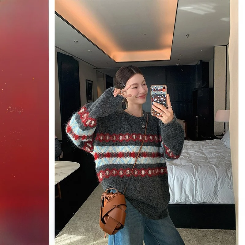 

Шерстяной трикотаж высокого давления, круглый свитер в стиле ретро, женский топ с вышивкой Fair Isle, Zhang Beibei Camere, осенне-зимний модный женский топ