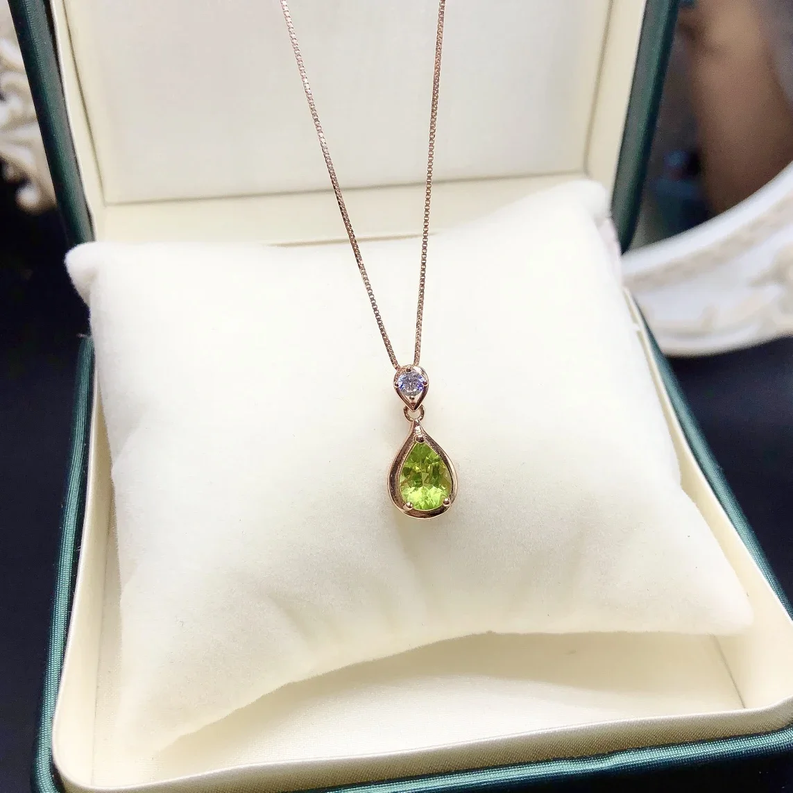 Sterling Silver 925 Natural peridot Jewelry Ladies Jewelry Necklace Pendant Ladies Luxury Green Christmas Shipping FREE