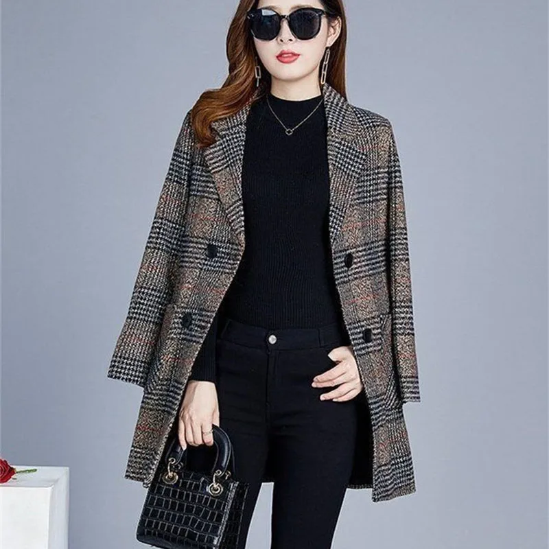 Mom's Leisure Long Sleeves Jacket Korean Lady Fashion Lattice Outwear Spring Autumn Middle Aged Mom Large Size 5XL Woolen Coat