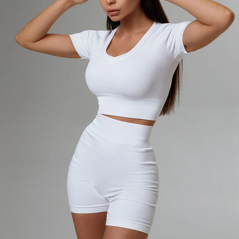 Seamless Yoga Set Women Sportwear Workout V Neck Short Sleeve Crop Top Gym Clothing Sports Shorts Two Piece Set Female Clothing