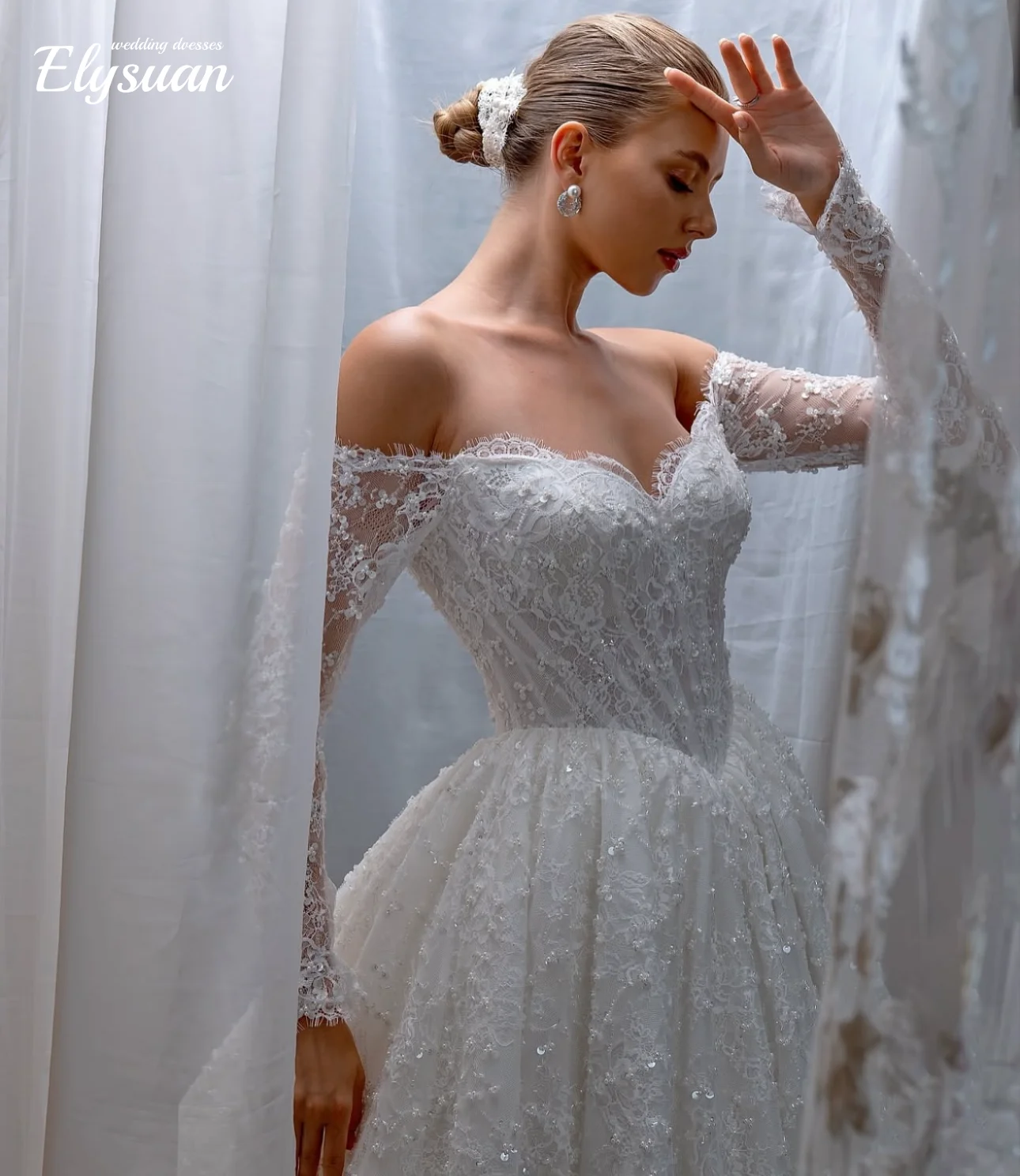 Vestido de novia personalizado con hombros descubiertos y escote en forma de corazón con cuentas bordadas, Vestido de novia de princesa, Vestido de novia