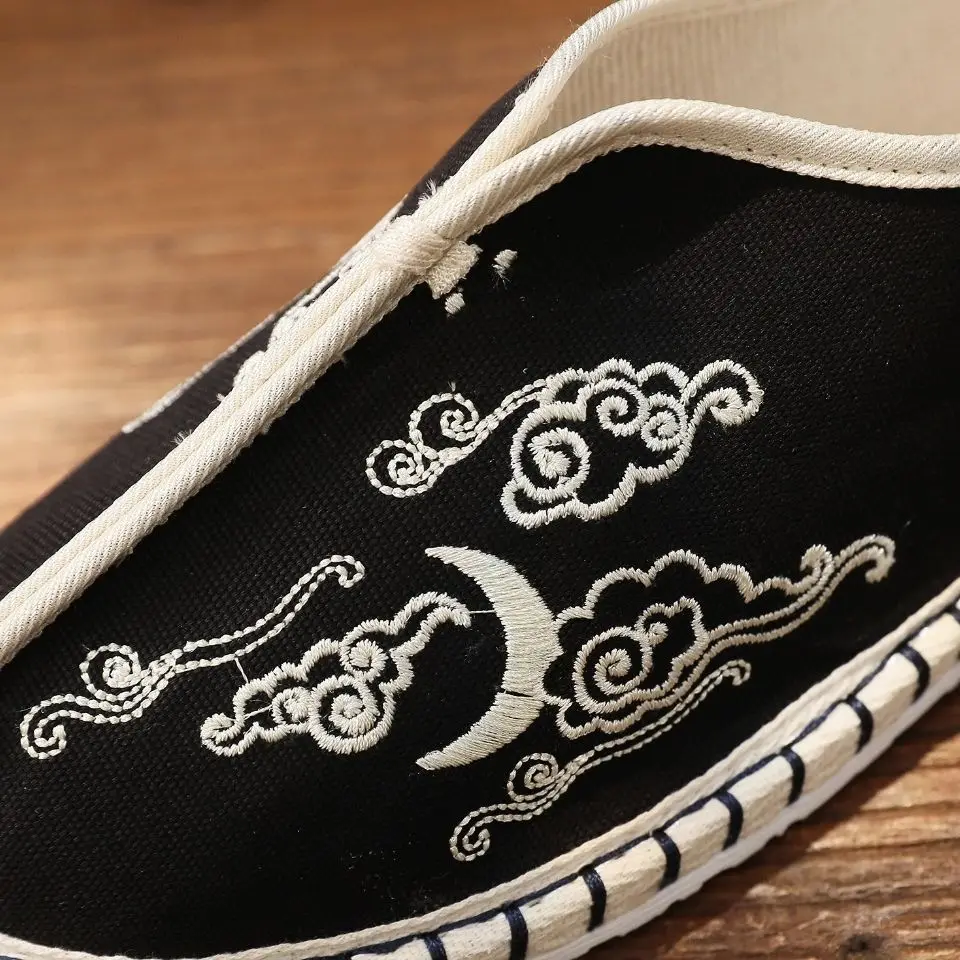 Vintage Canvas Wing Chun Kungfu Shoes Chinese Traditional Shoes Wushu Tai Chi Old Peking embroidery Cloth Shoes Martial Art shoe