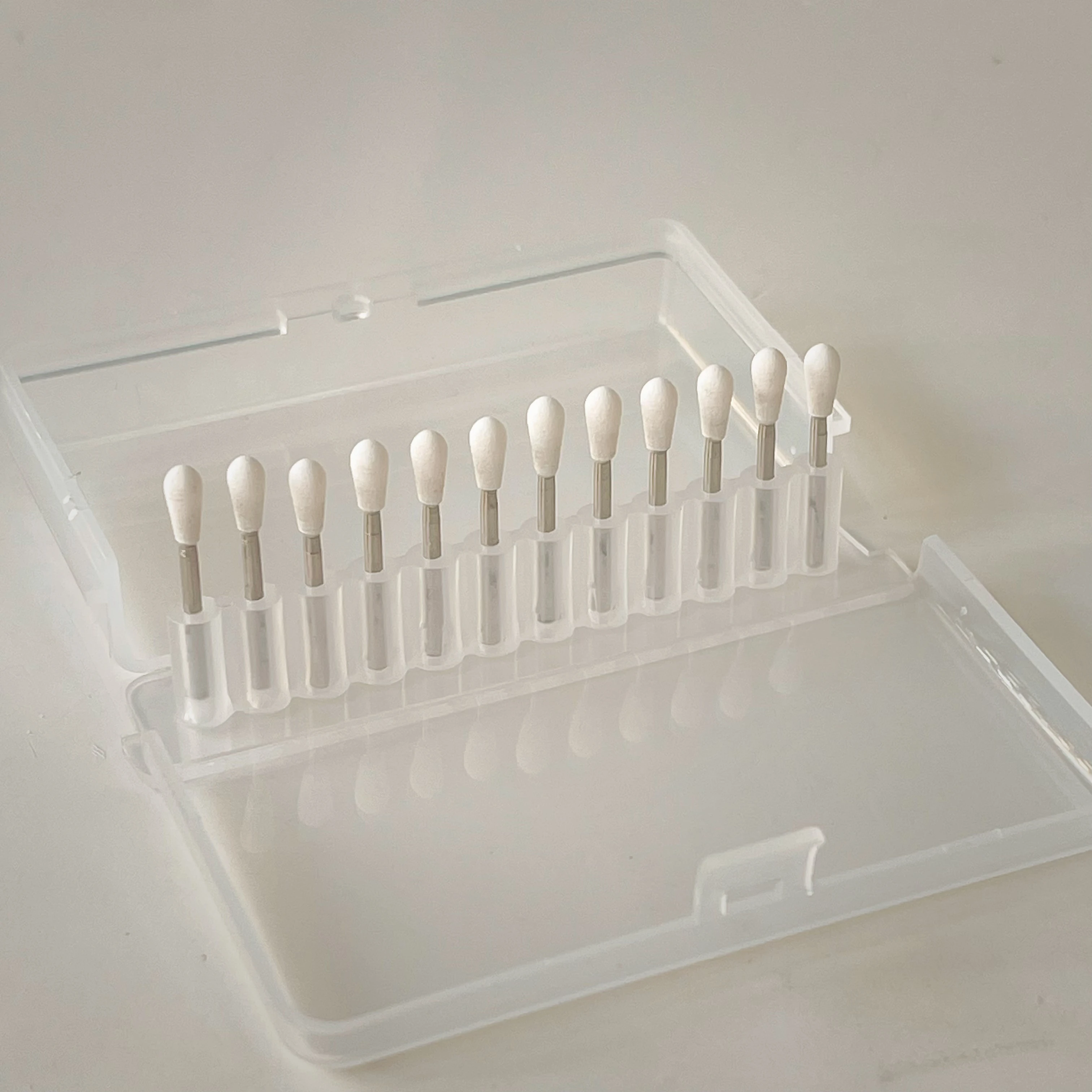 Dental Polishing Stone White FG/RA/HPDentistry Tools Flame Cone Round Shape Porcelain Resin For Handpiece Burs 12Pcs/Box