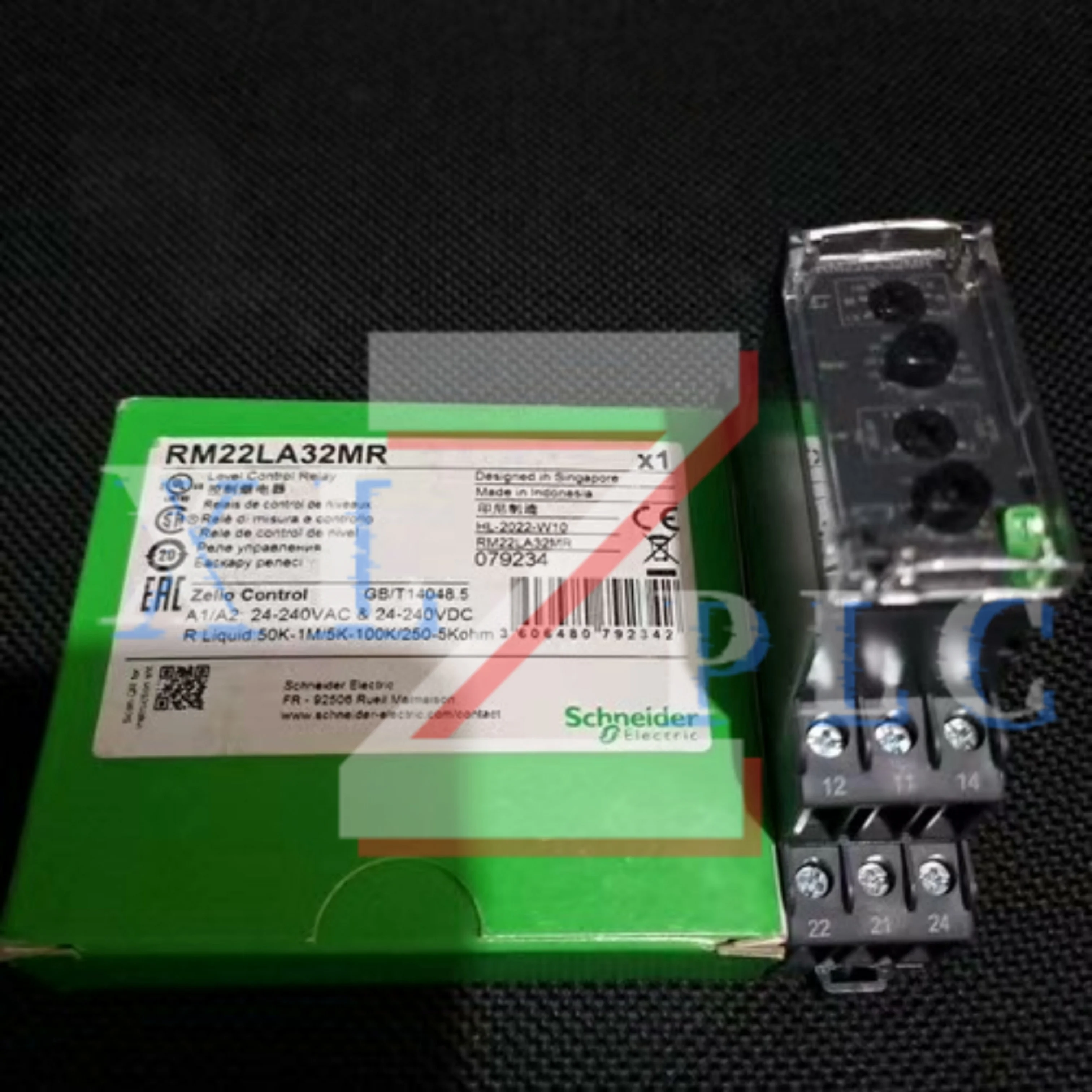 

Solid State Relay new in stock RM22LA32MR